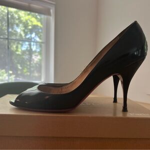Christian Louboutin yoyo 85 peep toe pumps sz 40